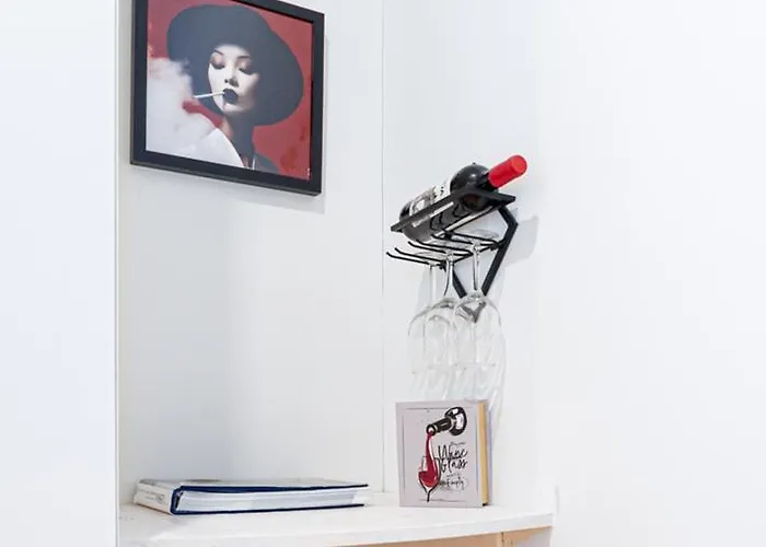 Boutique In The Heart Of ! Lemonn C * Lisbon