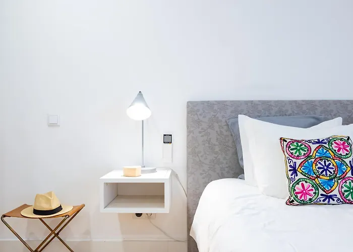 Boutique In The Heart Of ! Lemonn C Apartment *